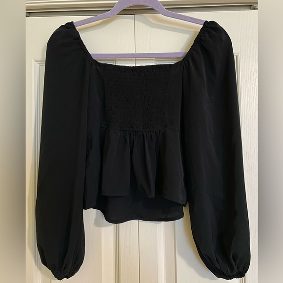 BNWT Abercrombie Black Blouse - Picture 2 of 6